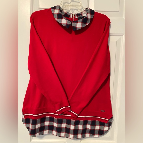 Tommy Hilfiger Sweaters - Tommy Hilfiger Sweater - back zipper